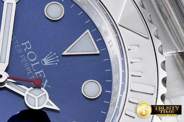 0120 ROLYM093B – Comfortable 1063